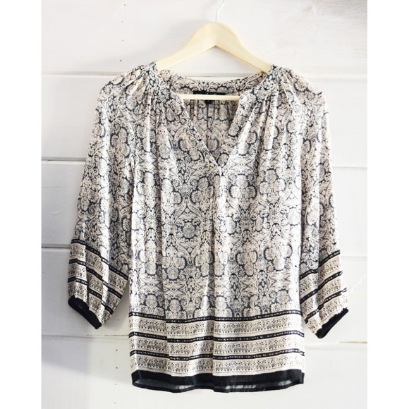3 FOR $13 SALE! Boho Tunic Size S - Picture 1 of 1